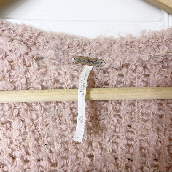 Free People oversized fuzzy cardigan - Picture 5 of 8